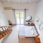 Aria * Lakíthra