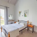 아파트 Aria Lakíthra